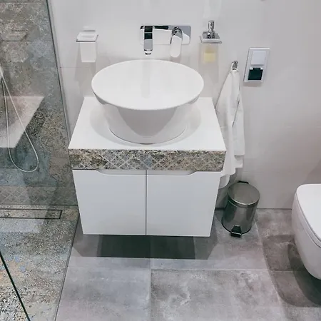 Harmonica Old Town With Free Parking شقة *